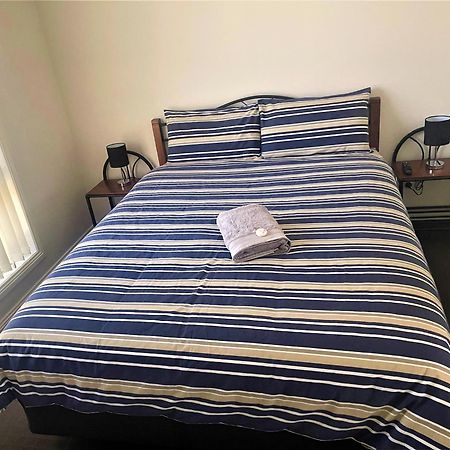 Dbj Holiday Units Mulwala Exterior photo