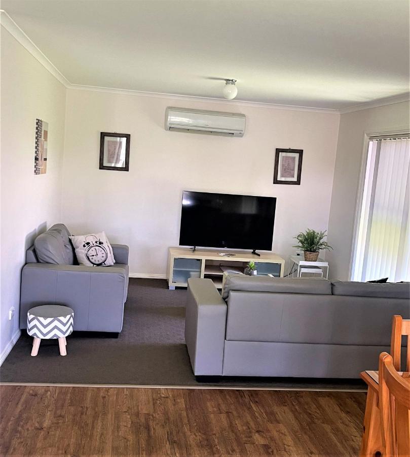 Dbj Holiday Units Mulwala Exterior photo