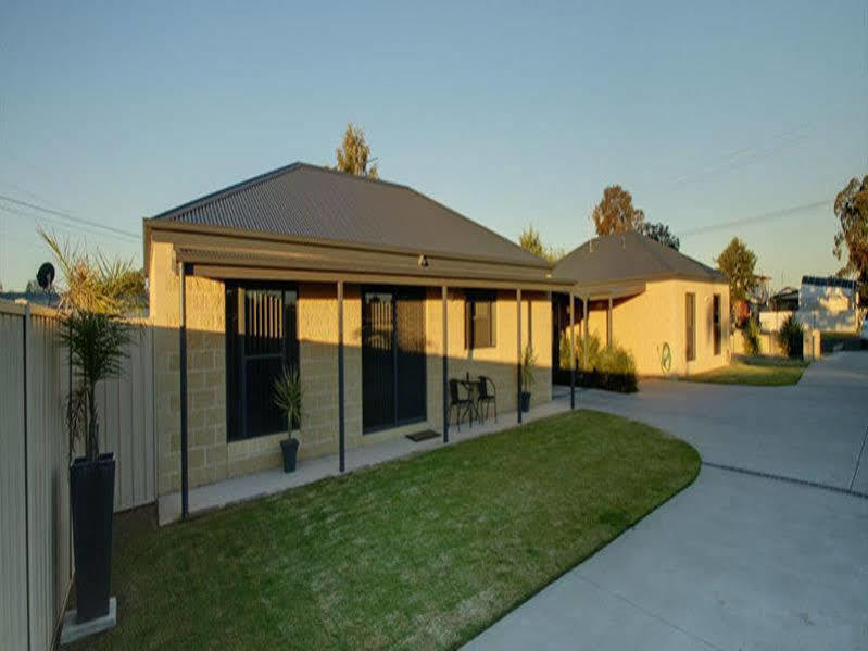 Dbj Holiday Units Mulwala Exterior photo